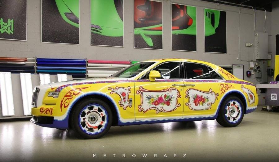  Rolls-Royce Ghost Tribute John Lennon by MetroWrapz 2017 года  (фото 1 из 9)